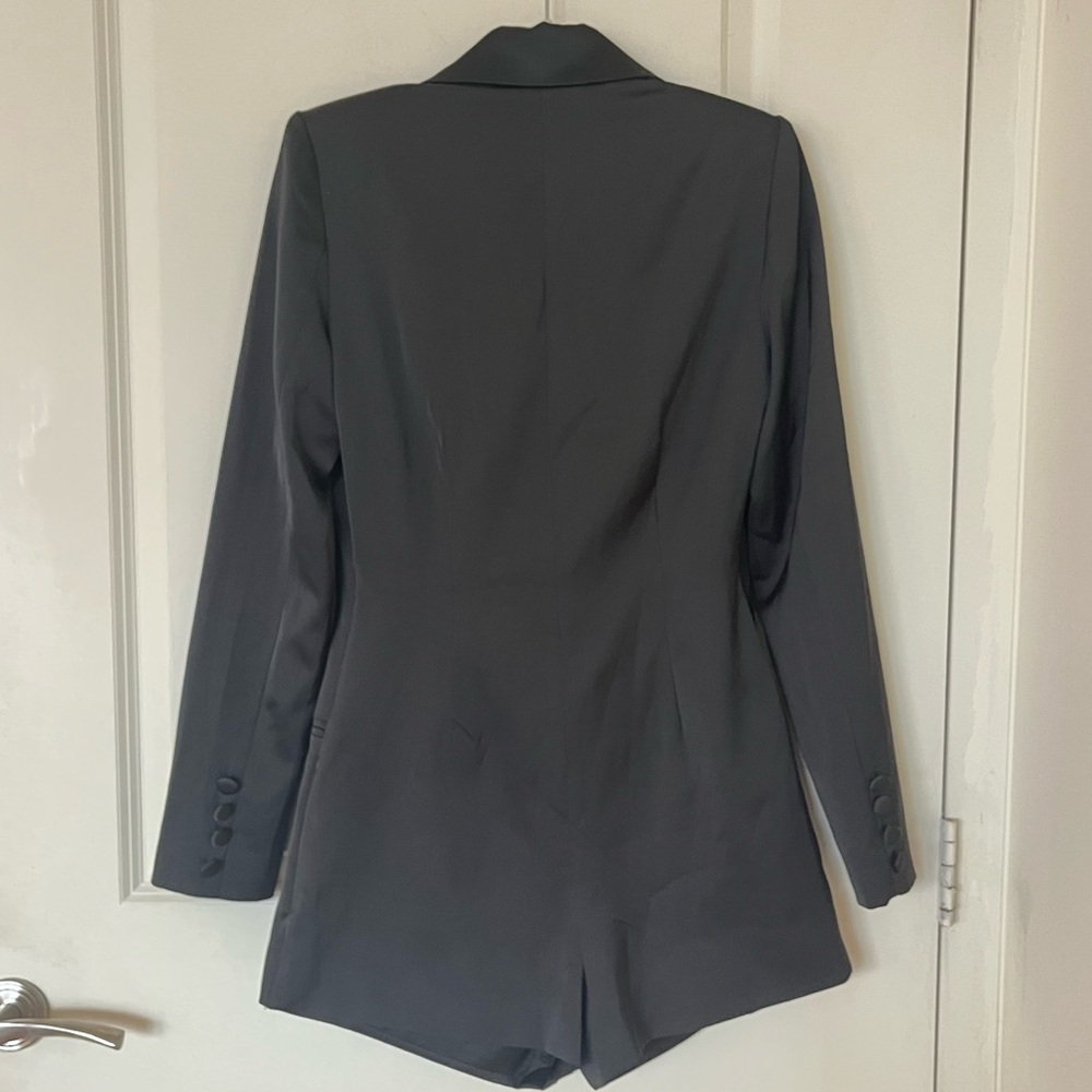 NWT NBD Black Satin Blazer Type Long Sleeve "Aria" Romper S - Picture 4 of 7